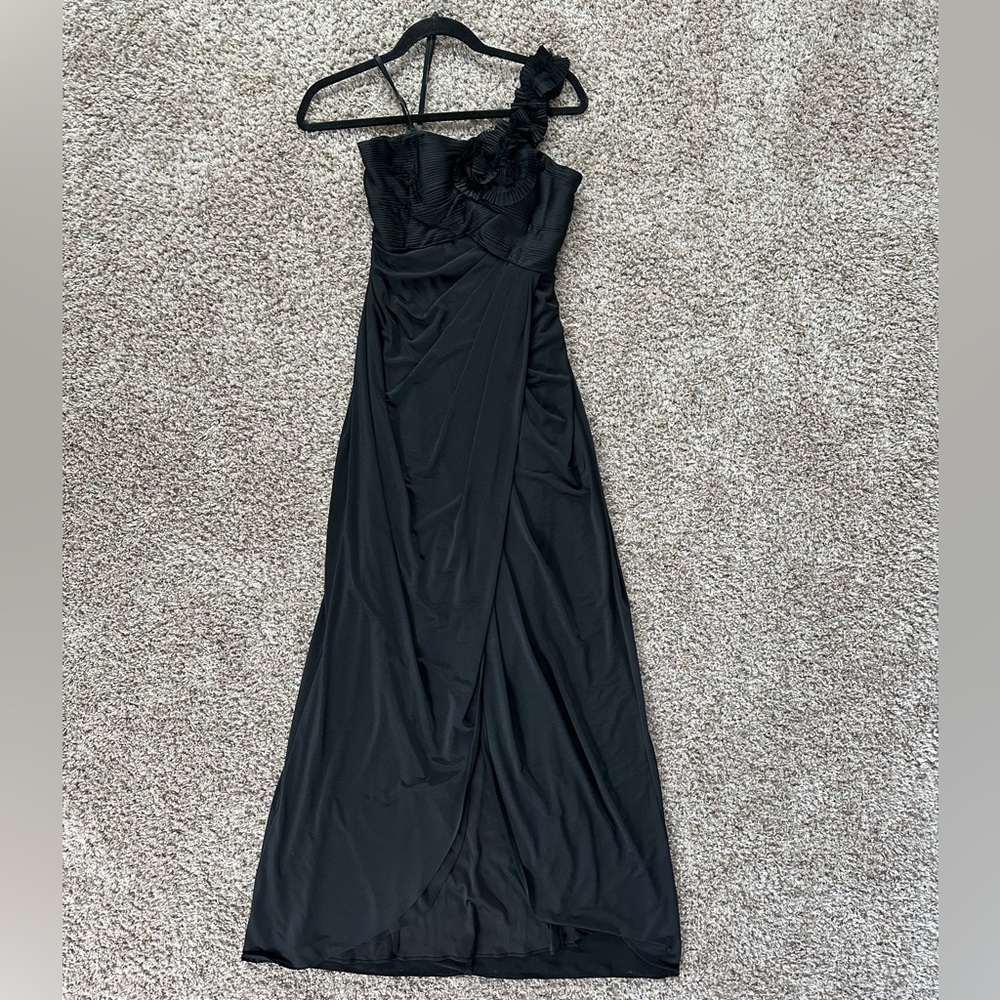 Formal one shoulder maxi dress